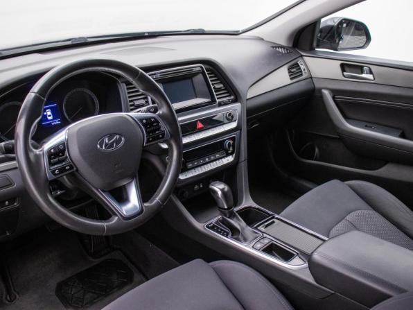 Hyundai Sonata VII (LF) Рестайлинг с пробегом 2017 года, цена 1 760 000 рублей, 101633 км, седан, Автокод Объявления