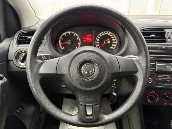Volkswagen Polo V с пробегом 2012 года, цена 825 000 рублей, 137188 км, седан, Автокод Объявления