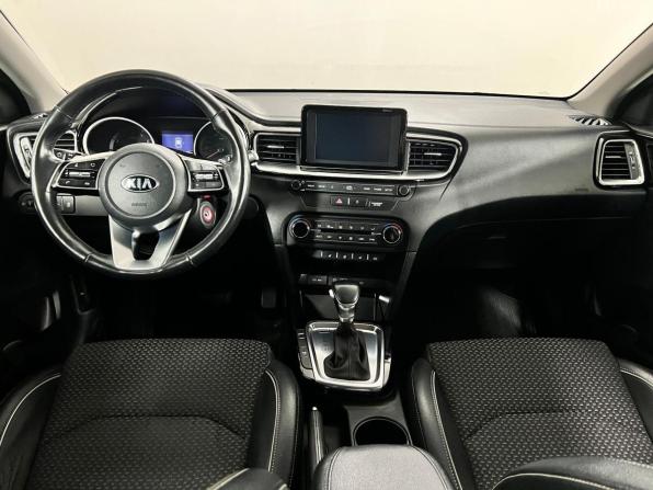 Kia Ceed III с пробегом 2019 года, цена 1 500 000 рублей, 76200 км, хэтчбек, Автокод Объявления