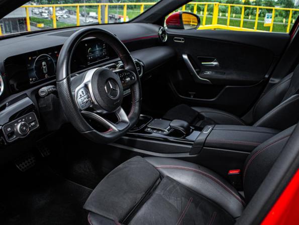 Mercedes-Benz A-Класс IV (W177) с пробегом 2018 года, цена 2 570 000 рублей, 95100 км, хэтчбек, Автокод Объявления
