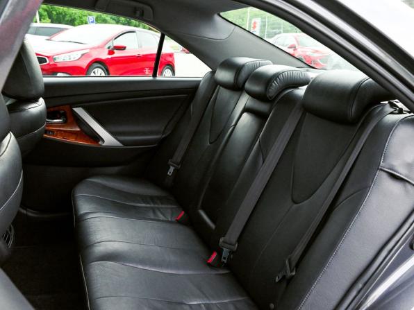 Toyota Camry VI (XV40) Рестайлинг с пробегом 2011 года, цена 1 175 000 рублей, 384000 км, седан, Автокод Объявления