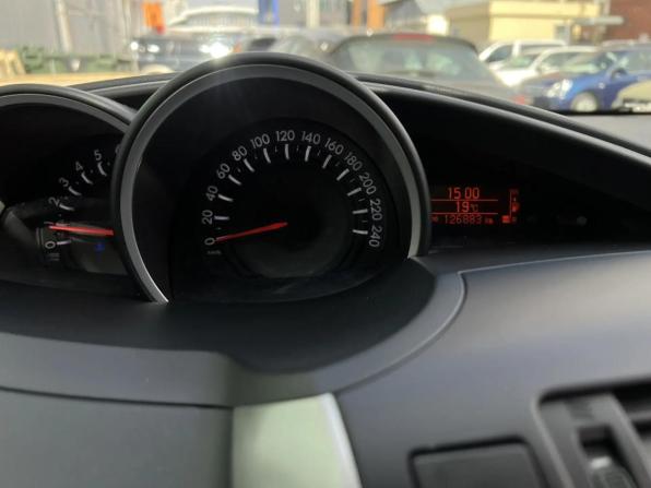 Toyota Verso I Рестайлинг с пробегом 2013 года, цена 1 599 000 рублей, 126900 км, компактвэн, Автокод Объявления