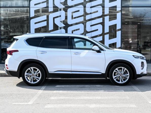 Hyundai Santa Fe IV с пробегом 2019 года, цена 3 412 600 рублей, 89118 км, внедорожник, Автокод Объявления