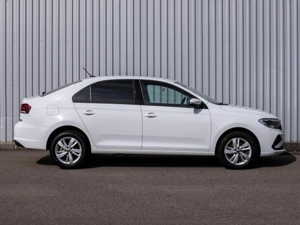 Volkswagen Polo VI с пробегом 2022 года, цена 1 777 000 рублей, 60054 км, лифтбек, Автокод Объявления