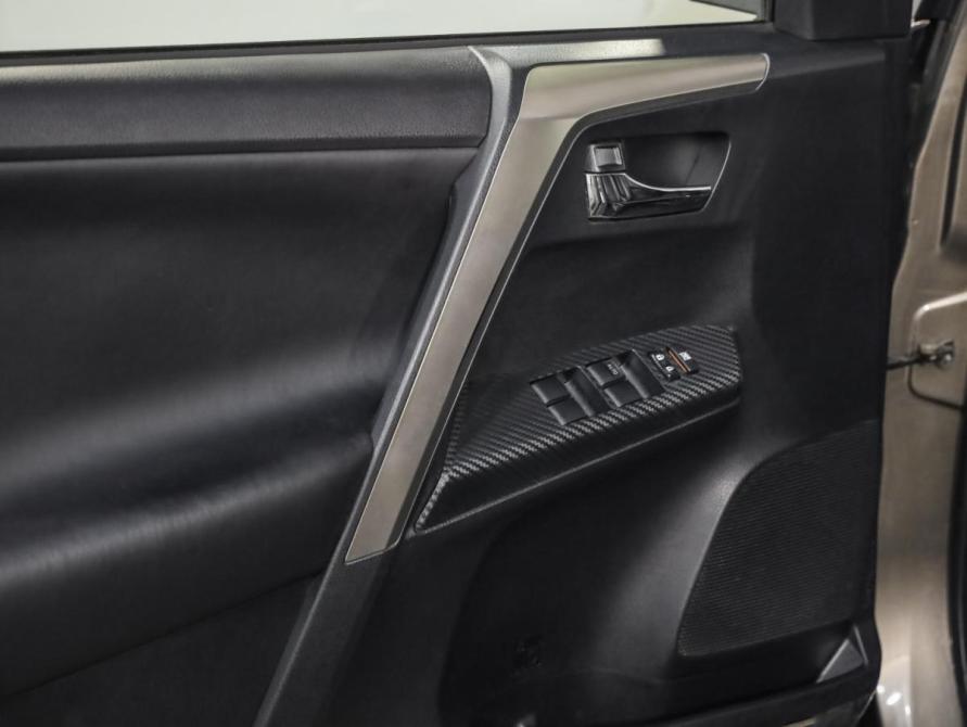 Toyota RAV4 IV (XA40) Санкт-Петербург  - изображение 23