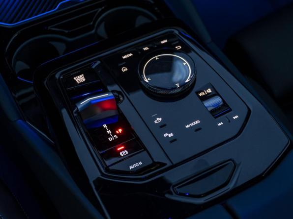 BMW 5 серии VIII (G60/G61/G68) с пробегом 2023 года, цена 8 000 000 рублей, 11729 км, седан, Автокод Объявления