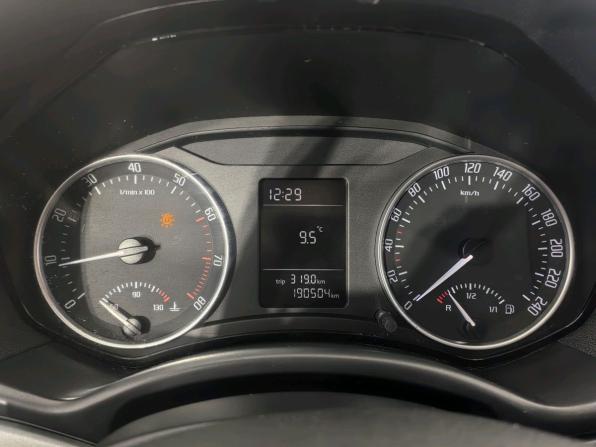 Skoda Octavia II (A5) Рестайлинг с пробегом 2012 года, цена 639 000 рублей, 190184 км, лифтбек, Автокод Объявления