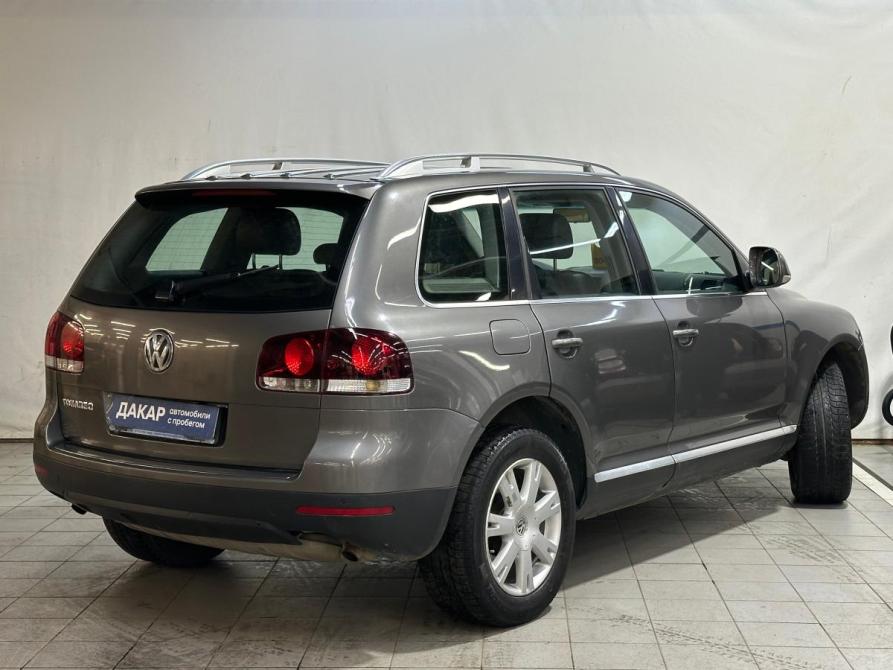 Volkswagen Touareg I Рестайлинг Санкт-Петербург  - изображение 3
