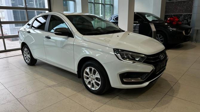 Lada (ВАЗ) Vesta I Рестайлинг (NG) с пробегом 2023 года, цена 1 179 000 рублей, 33000 км, седан, Автокод Объявления
