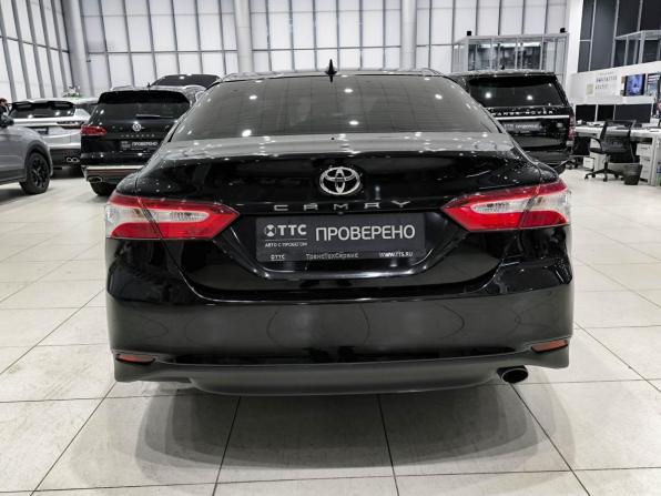 Toyota Camry VIII (XV70) с пробегом 2021 года, цена 2 100 000 рублей, 351392 км, седан, Автокод Объявления