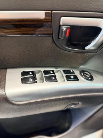 Hyundai Santa Fe II Рестайлинг с пробегом 2011 года, цена 1 399 000 рублей, 243477 км, внедорожник, Автокод Объявления