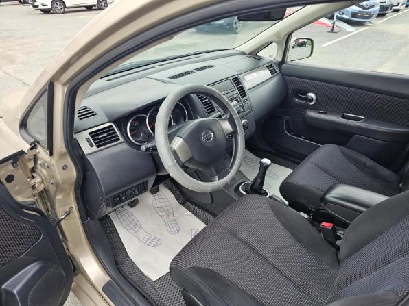 Nissan Tiida I Рестайлинг с пробегом 2011 года, цена 750 000 рублей, 134299 км, хэтчбек, Автокод Объявления