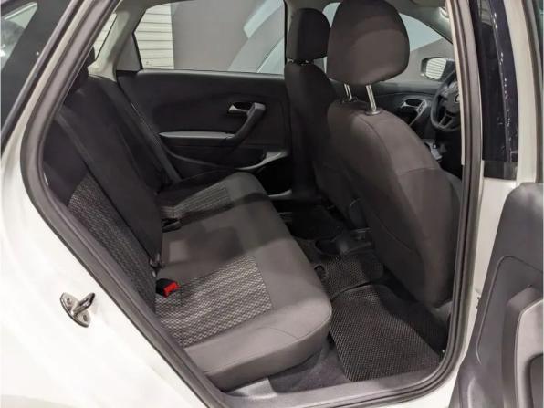 Volkswagen Polo V Рестайлинг с пробегом 2017 года, цена 1 130 000 рублей, 94575 км, седан, Автокод Объявления