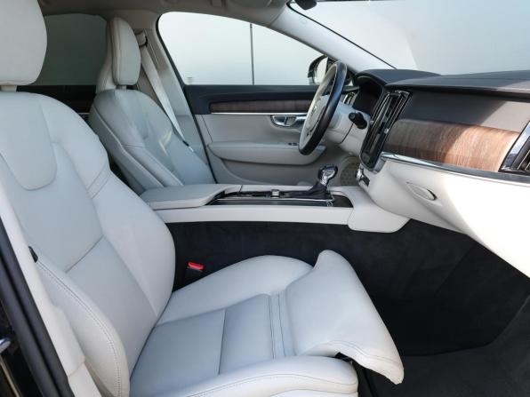 Volvo S90 II Рестайлинг с пробегом 2021 года, цена 3 598 000 рублей, 91708 км, седан, Автокод Объявления
