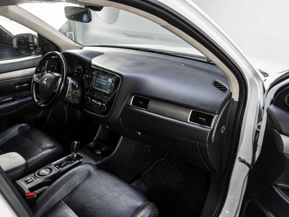 Mitsubishi Outlander III с пробегом 2012 года, цена 1 450 000 рублей, 217246 км, внедорожник, Автокод Объявления