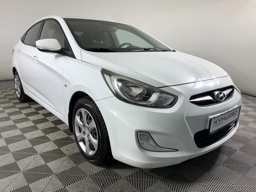 Hyundai Solaris I Москва  - изображение 3