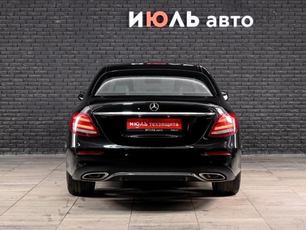 Mercedes-Benz E-Класс V (W213 S213 C238) с пробегом 2016 года, цена 3 330 000 рублей, 70851 км, седан, Автокод Объявления