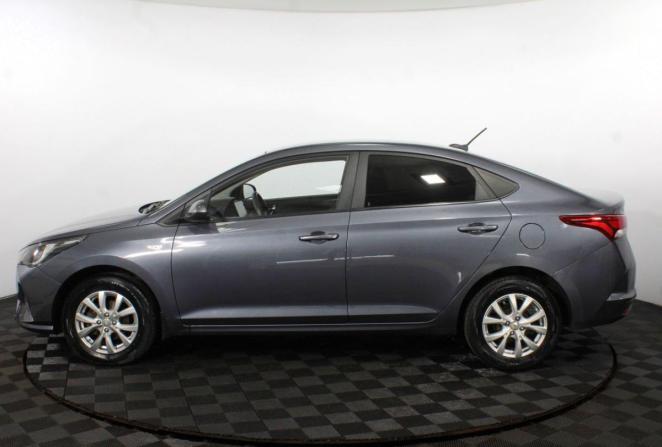 Hyundai Solaris II Рестайлинг с пробегом 2021 года, цена 1 635 000 рублей, 85051 км, седан, Автокод Объявления