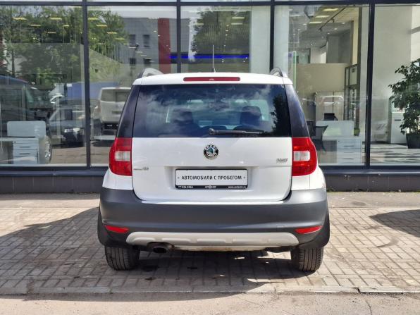 Skoda Yeti I с пробегом 2012 года, цена 790 000 рублей, 155420 км, внедорожник, Автокод Объявления