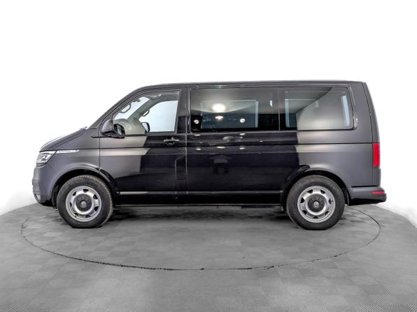 Volkswagen Multivan T6 Рестайлинг с пробегом 2021 года, цена 5 350 000 рублей, 94113 км, минивэн, Автокод Объявления