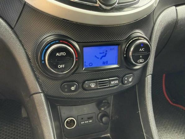 Hyundai Solaris I с пробегом 2011 года, цена 514 000 рублей, 264773 км, хэтчбек, Автокод Объявления
