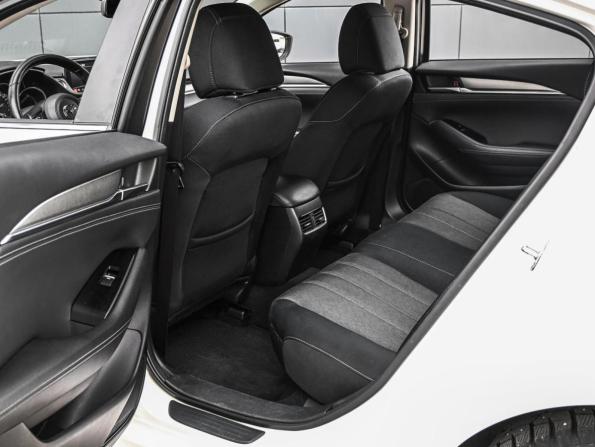 Mazda 6 III (GJ) Рестайлинг с пробегом 2018 года, цена 1 994 000 рублей, 123253 км, седан, Автокод Объявления