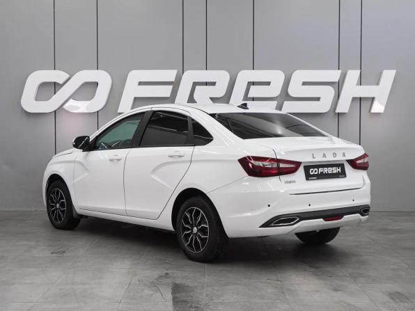 Lada (ВАЗ) Vesta I Рестайлинг (NG) с пробегом 2023 года, цена 1 159 000 рублей, 45780 км, седан, Автокод Объявления