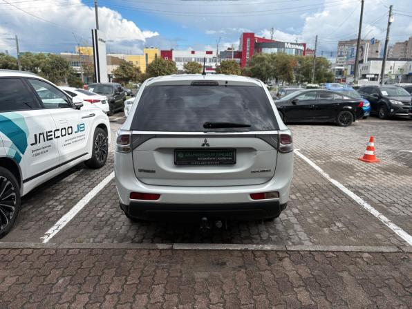 Mitsubishi Outlander III Рестайлинг с пробегом 2014 года, цена 1 351 000 рублей, 99822 км, внедорожник, Автокод Объявления