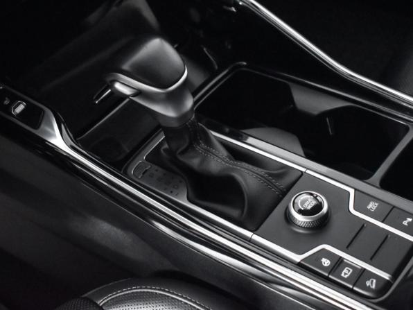 Kia Sorento IV с пробегом 2021 года, цена 3 570 000 рублей, 61115 км, внедорожник, Автокод Объявления