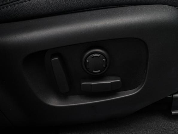 Land Rover Range Rover Evoque II Рестайлинг с пробегом 2024 года, цена 5 250 000 рублей, 17261 км, внедорожник, Автокод Объявления