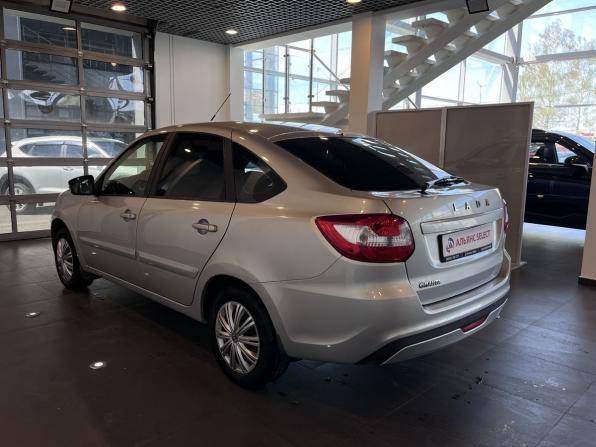 Lada (ВАЗ) Granta I Рестайлинг с пробегом 2019 года, цена 583 000 рублей, 175975 км, лифтбек, Автокод Объявления