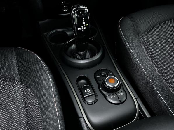 Mini Countryman II Рестайлинг с пробегом 2020 года, цена 2 890 000 рублей, 59555 км, внедорожник, Автокод Объявления