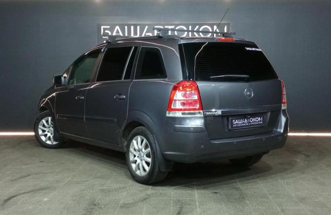 Opel Zafira B Рестайлинг с пробегом 2008 года, цена 499 000 рублей, 267065 км, минивэн, Автокод Объявления