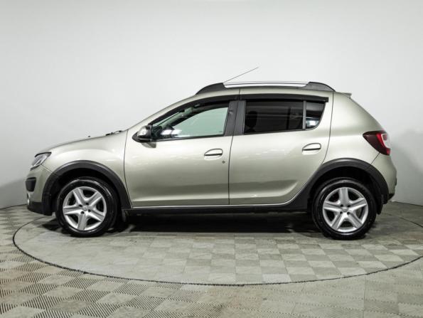 Renault Sandero II с пробегом 2015 года, цена 949 700 рублей, 103408 км, хэтчбек, Автокод Объявления