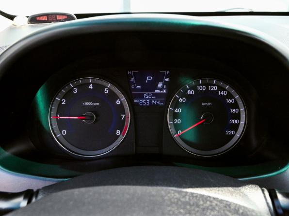 Hyundai Solaris I с пробегом 2010 года, цена 665 000 рублей, 253143 км, седан, Автокод Объявления