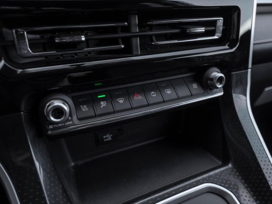 Haval M6 II Москва  - изображение 15