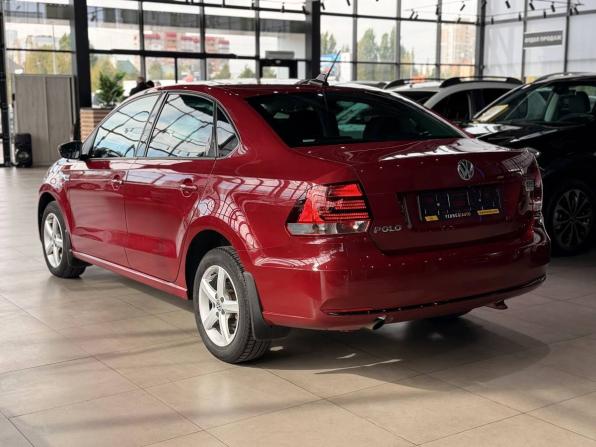 Volkswagen Polo V Рестайлинг с пробегом 2018 года, цена 1 560 000 рублей, 95214 км, седан, Автокод Объявления