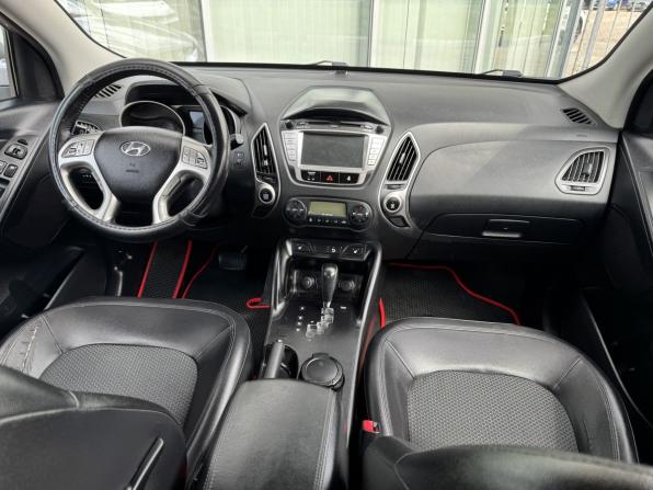 Hyundai ix35 I с пробегом 2012 года, цена 1 300 000 рублей, 222111 км, внедорожник, Автокод Объявления