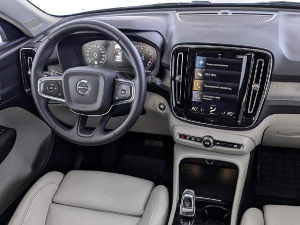 Volvo XC40 I с пробегом 2021 года, цена 3 500 000 рублей, 69558 км, внедорожник, Автокод Объявления