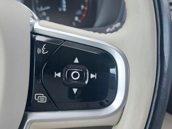 Volvo XC90 II Рестайлинг 1 с пробегом 2020 года, цена 5 355 000 рублей, 78415 км, внедорожник, Автокод Объявления