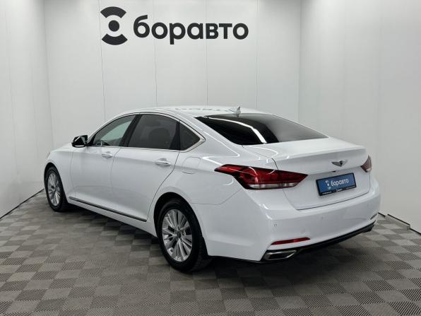 Hyundai Genesis II с пробегом 2015 года, цена 1 861 000 рублей, 122102 км, седан, Автокод Объявления