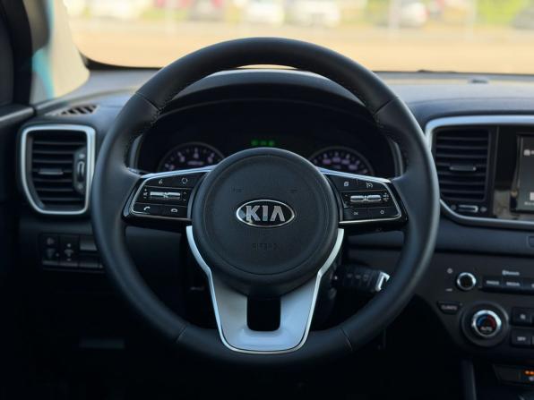 Kia Sportage IV Рестайлинг с пробегом 2018 года, цена 1 800 000 рублей, 88195 км, внедорожник, Автокод Объявления