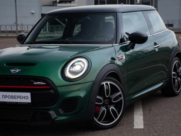 Mini Hatch III (F55/F56) Рестайлинг с пробегом 2020 года, цена 3 097 000 рублей, 87850 км, хэтчбек, Автокод Объявления