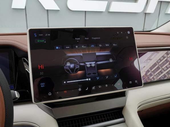 BYD Xia (M9) с пробегом 2025 года, цена 6 475 000 рублей, 346 км, минивэн, Автокод Объявления