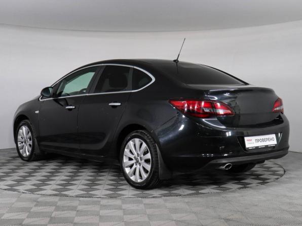 Opel Astra J Рестайлинг с пробегом 2012 года, цена 1 097 000 рублей, 75445 км, седан, Автокод Объявления