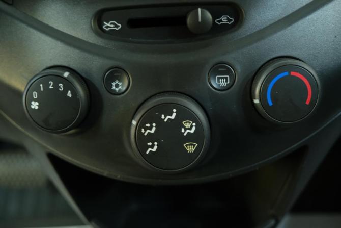 Chevrolet Spark III с пробегом 2012 года, цена 499 000 рублей, 158000 км, хэтчбек, Автокод Объявления