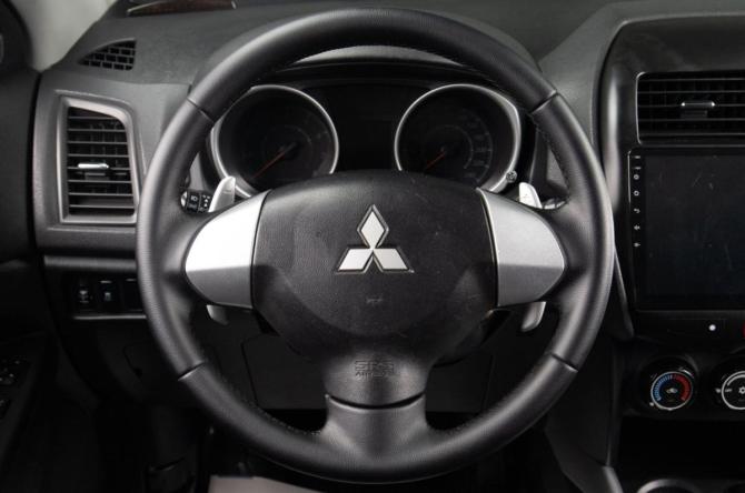 Mitsubishi ASX I с пробегом 2010 года, цена 1 099 000 рублей, 181747 км, внедорожник, Автокод Объявления