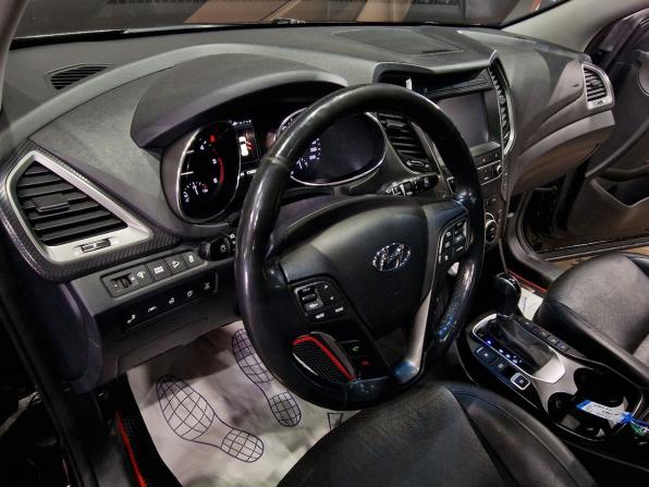 Hyundai Santa Fe III Рестайлинг с пробегом 2018 года, цена 2 100 000 рублей, 174060 км, внедорожник, Автокод Объявления