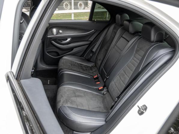 Mercedes-Benz E-Класс V (W213 S213 C238) с пробегом 2016 года, цена 3 700 000 рублей, 143953 км, седан, Автокод Объявления