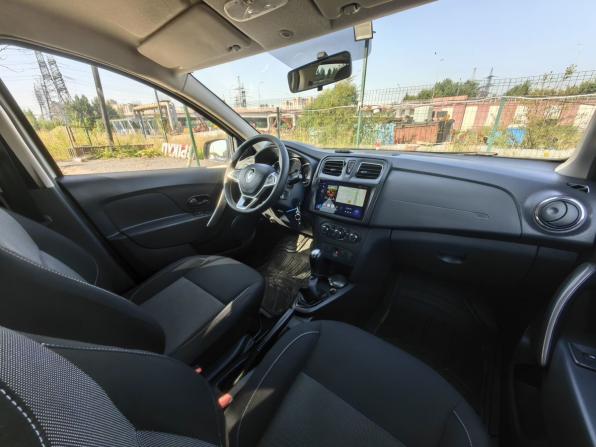Renault Logan II Рестайлинг с пробегом 2020 года, цена 1 119 000 рублей, 101000 км, седан, Автокод Объявления